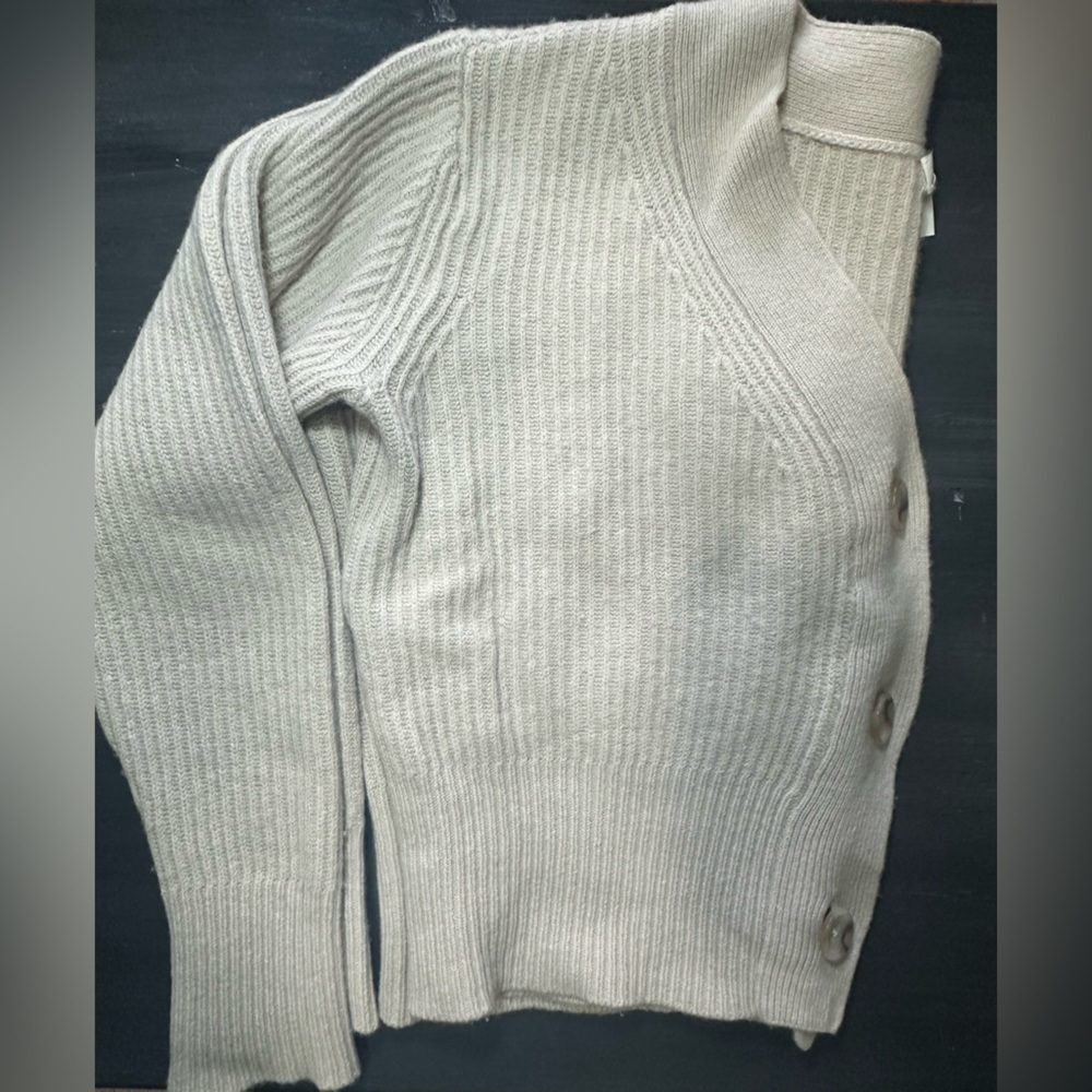 Club Monaco Cream Button-Up Cardigan - Picture 10 of 14